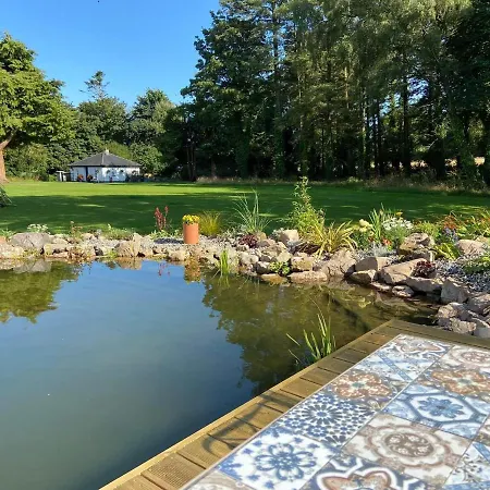 Rathjarney Gatelodge Holiday home
