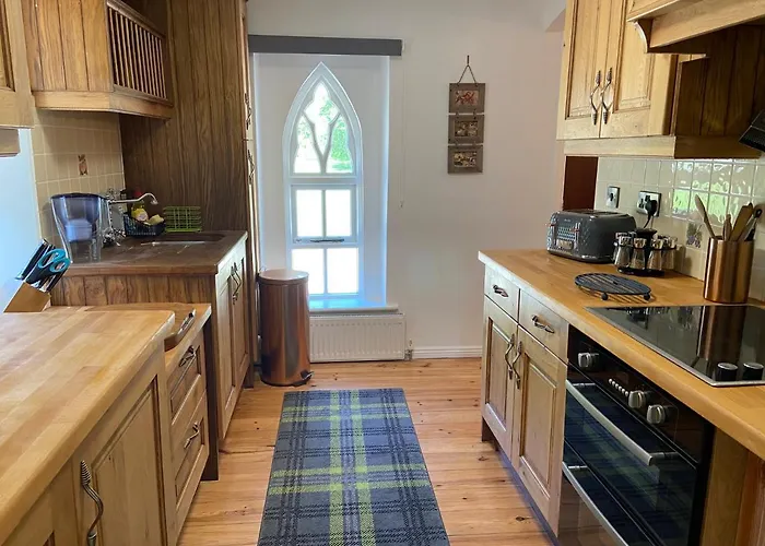 Rathjarney Gatelodge Semesterbostad